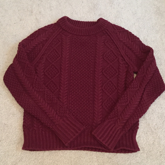 L.L. Bean Signature Cotton Fisherman Sweater ​ - Picture 4 of 5